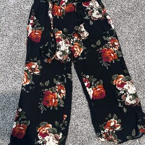ILLA ILLA Black Floral Print Pants